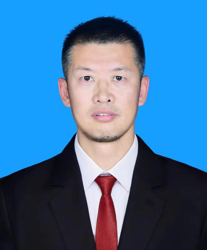  李海涛（哲学与社会发展学院）