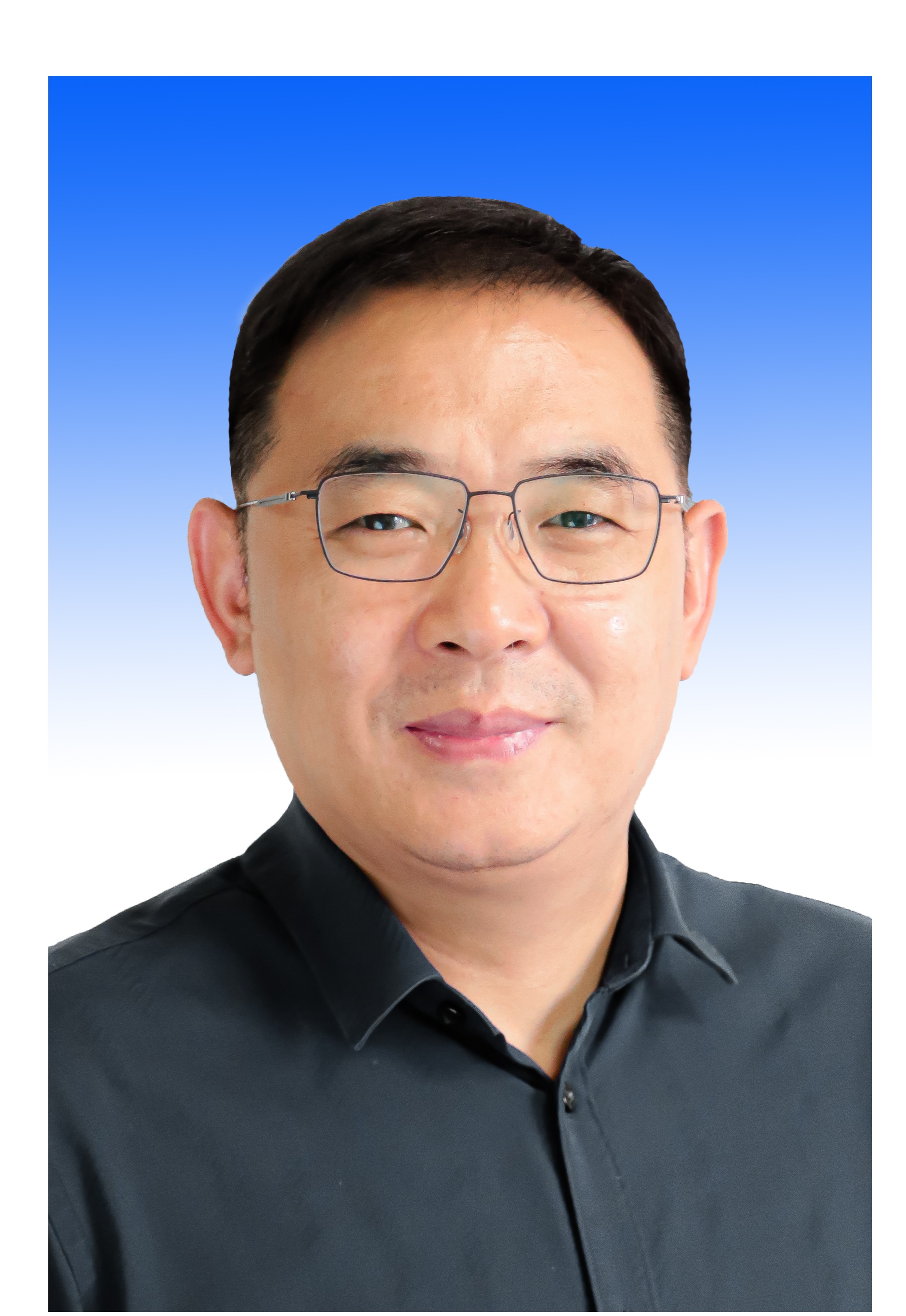  孙宜山（新闻传播学院党委）