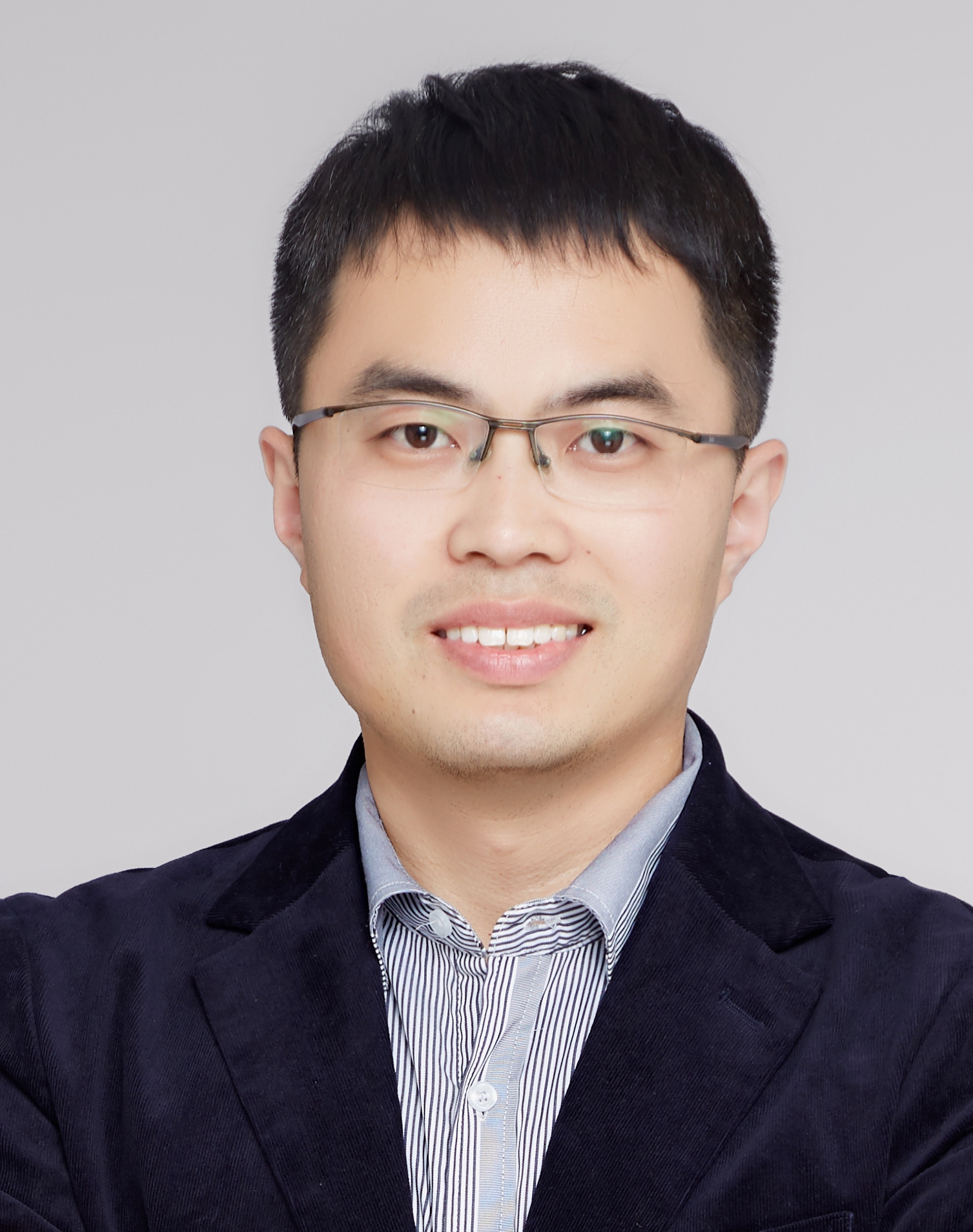  王显伟（生命科学学院）